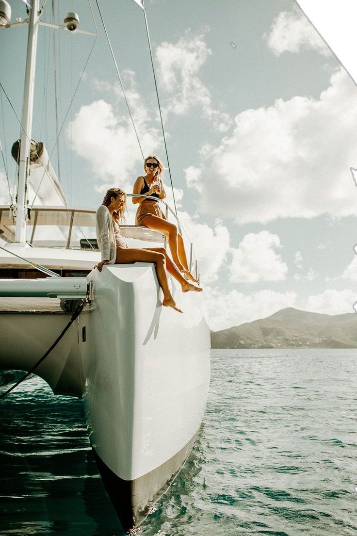 CABIN CRUISE – MEDITERRANEAN